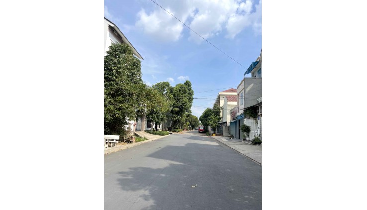 Bán Đất Thổ Cư Ngộp Khu Vip Bên Sông Hiệp Bình Chánh Thủ Đức Đường 10m  100m2_4.5*22 chỉ 9.2 tỷ Cực Hiếm